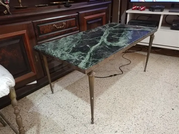 Table Basse antique en Cuivre