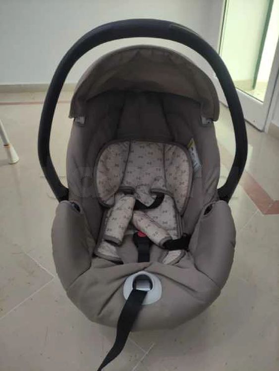 trio unisexe a vendre  avec sac maternité à Tunis centre ville