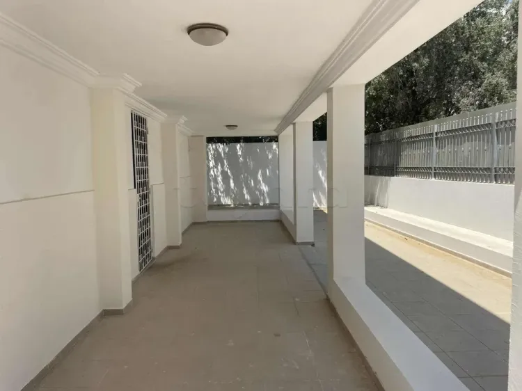 LOCATION VILLA S4 USAGE BUREAUTIQUE OU HABITATION A  MUTUELLEVILLE