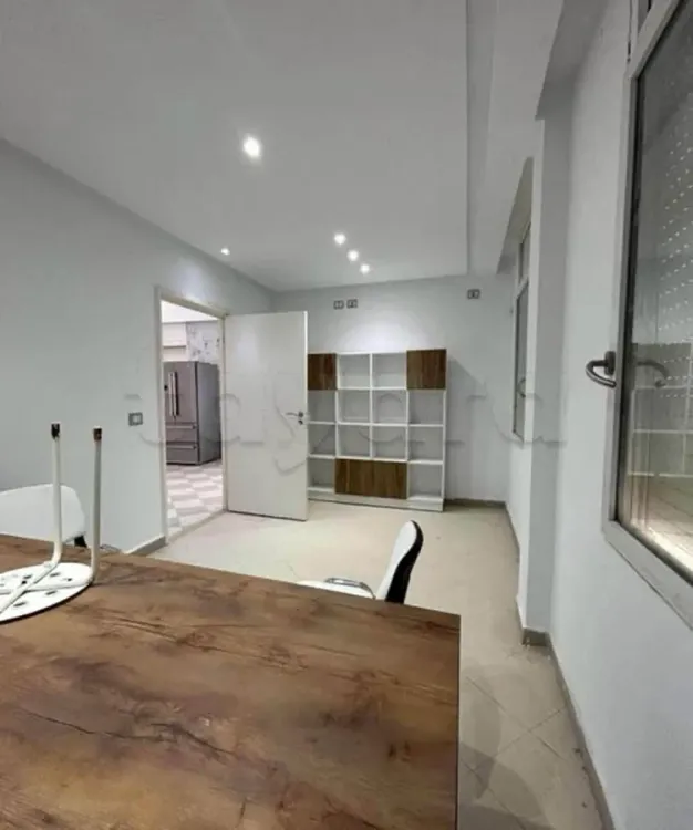 📢 À LOUER – Local Bureautique à Rue Khaled Ibn El Walid