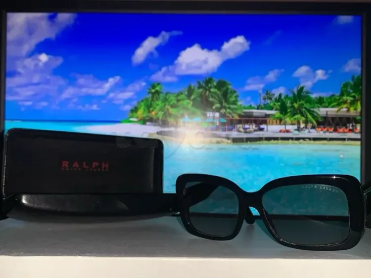 lunette solaire Ralph Lauren original ✅