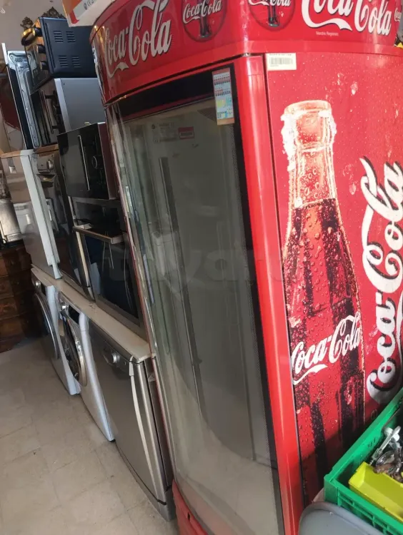 Frigidaire coca cola