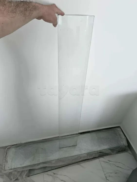 10 / p vitre pour étagère 6mm بلّار 4 مم PRIX 150dt