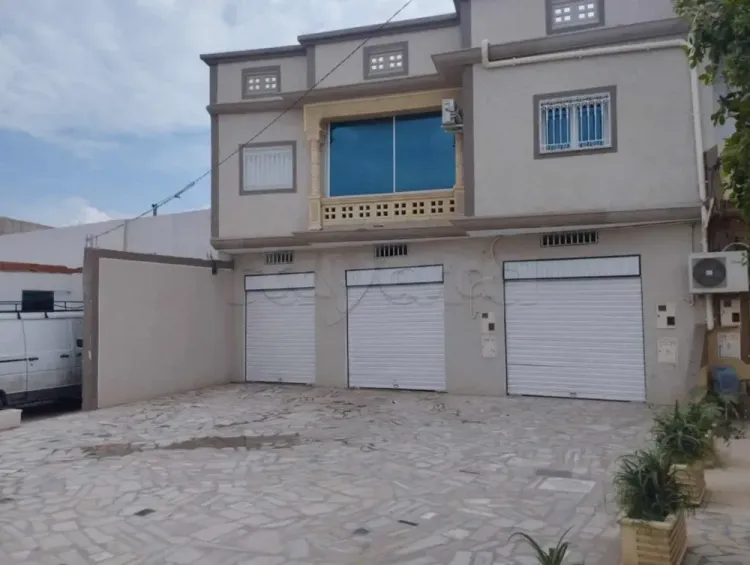 3 محلات تجارية الكراء