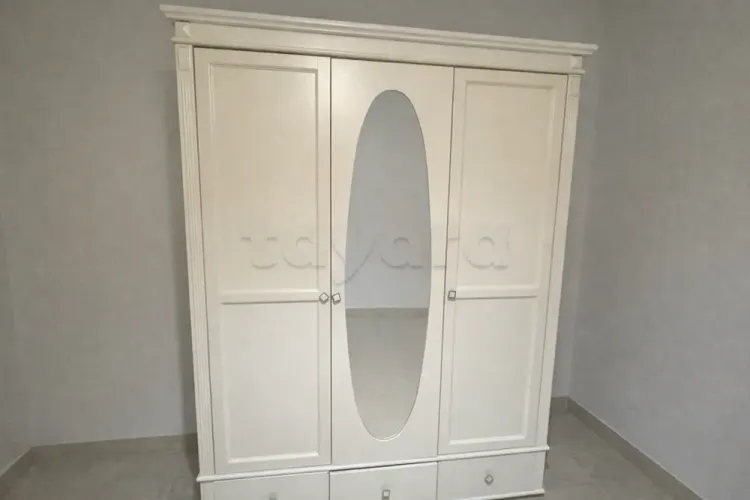armoire 3 portes