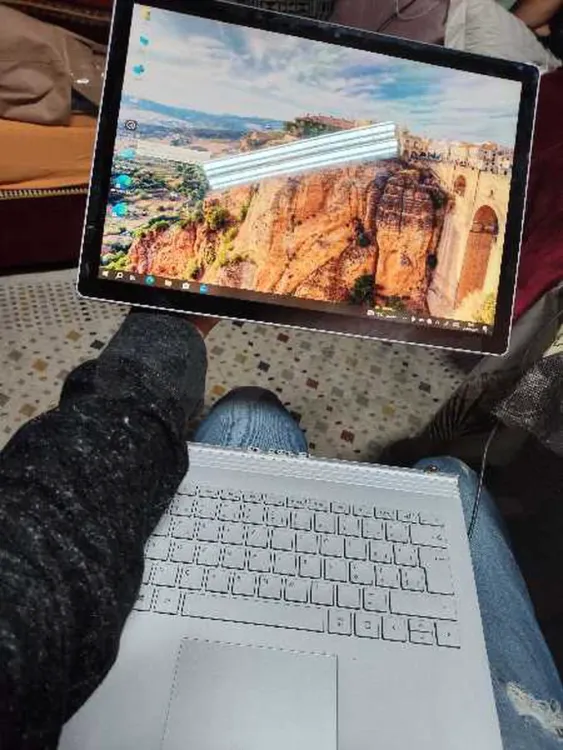 Microsoft Surface Book 2