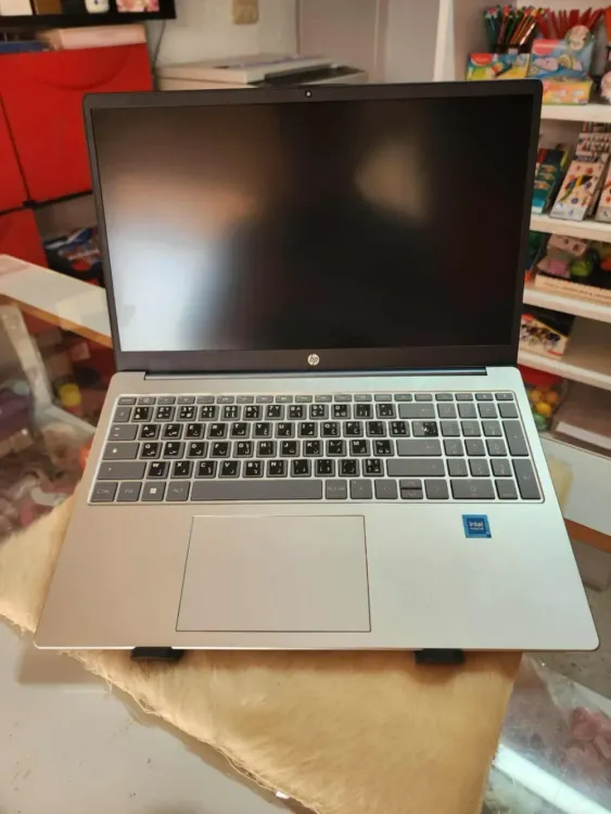 Pc Portable HP ETAT NEUF