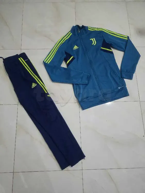 survetement Adidas