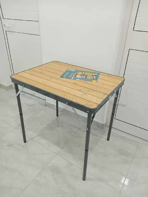 table pliable nouveau importé