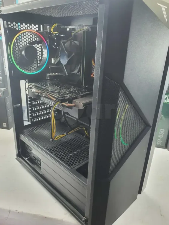 Gamer I7 9700 16G RAM SSD HDD RTX 2060 Super