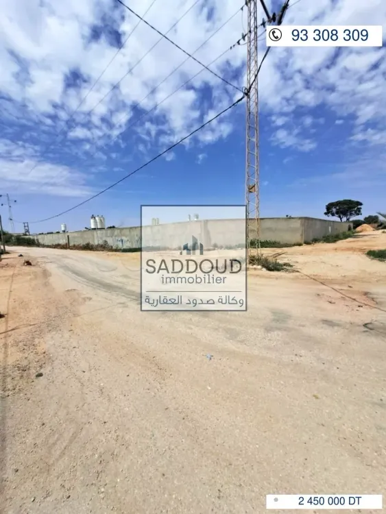 terrain à vendre 13138m² à route gabes km 8 thyna à vocation industrielle