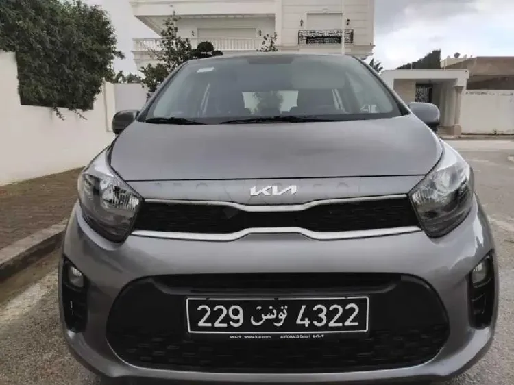 KIA PICANTO GT LINE PREMIÈRE MAIN TRÈS PROPRE BOÎTE MANUELLE