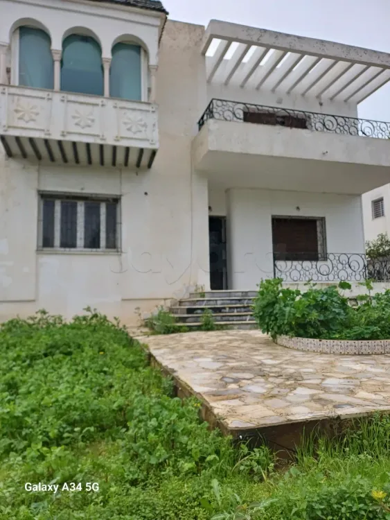 VENTE VILLA SUR 2 NIVEAUX A EL MENZAH 4