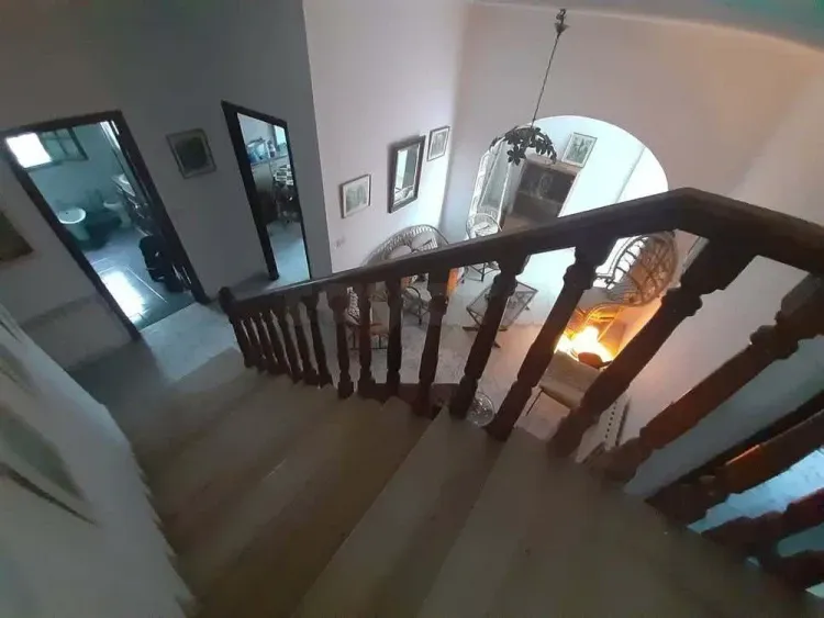 Etage de villa s3 vide  a el manzah 4 wb1391