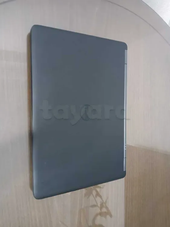 Dell latitude E7450 professionnel