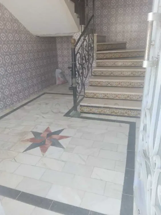 tél 22214299 appartement 405 m2