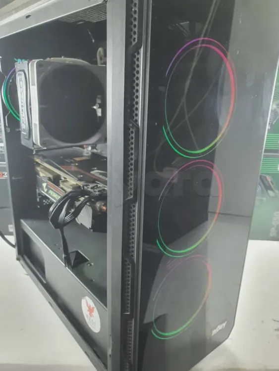 Gamer I7 9700 16G RAM SSD HDD GTX 1080TI