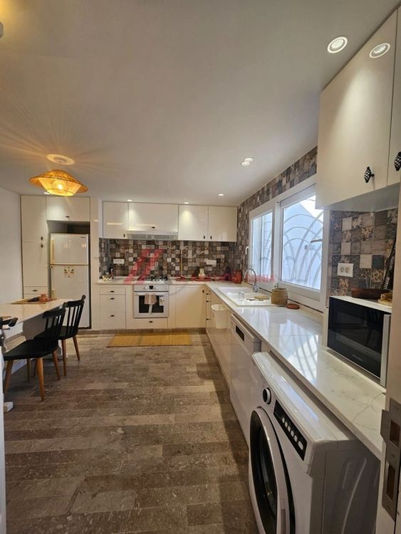 A loué maison meublé à Chatt Meriem