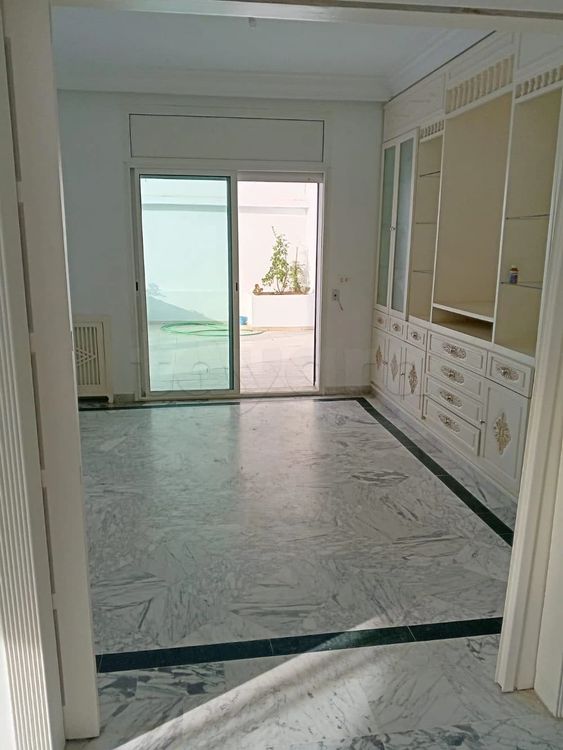 A Louer Coquette Appartement S3 à El Wahat L’Aouina