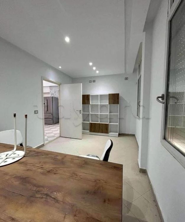 📢 À LOUER – Local Bureautique à Rue Khaled Ibn El Walid