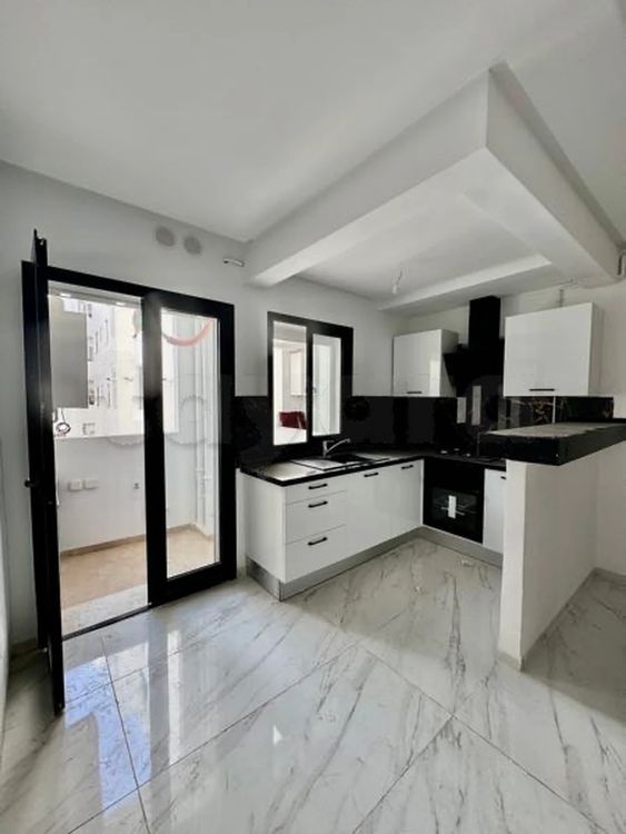 🌸 À VENDRE – Appartement S+1 | Jamais Habité 🌸
📍 Cité Wahat