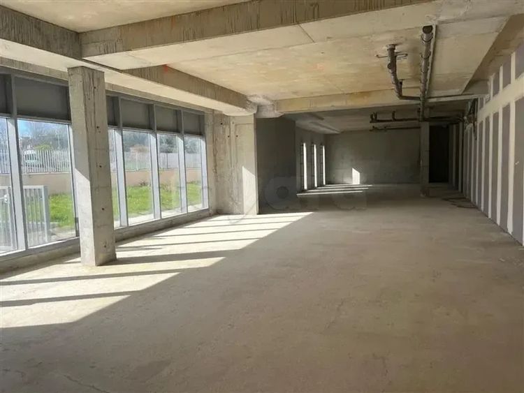 À VENDRE :Centre Médical  à Ain Zaghouan ( Direct Promoteur )