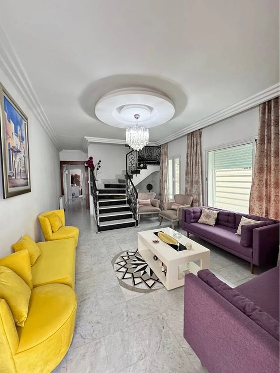 A vendre Villa S+3 + studio – 330 m² terrain – Carthage Dermech