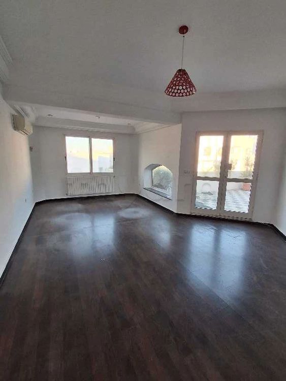 agréable bureau h+2 lac 1