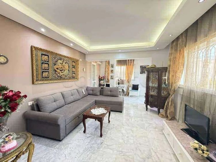 Appartement richement meublé coté clinique Kantaoui