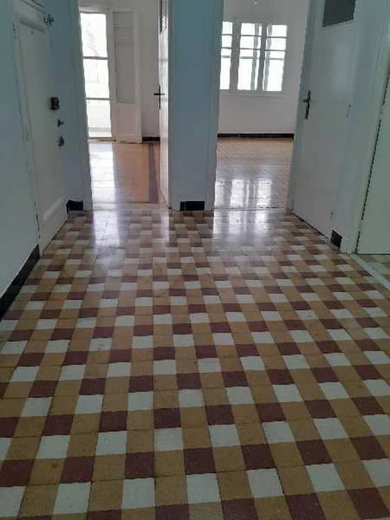 appt s3 très propre place Jean d'arc belvédère