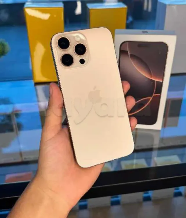 16 pro max 256 comme cacheté