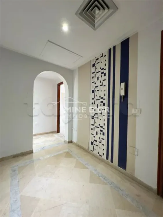 A louer Bureau en 4 espaces à 📍Montplaisir