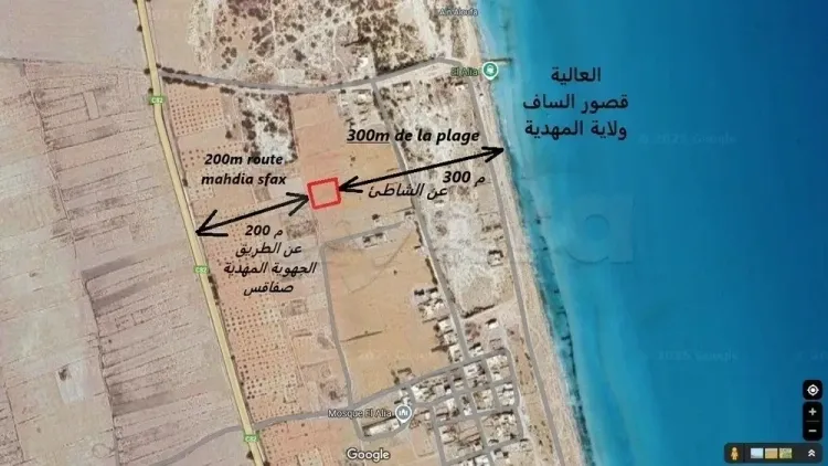 3 lot de terrain a proximité de la plage et de la route régional Mahdia sfax  de la plage