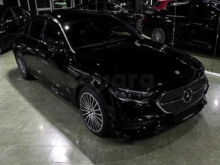 𝐋𝐚 𝐍𝐨𝐮𝐯𝐞𝐥𝐥𝐞 𝐌𝐞𝐫𝐜𝐞𝐝𝐞𝐬-𝐁𝐞𝐧𝐳 𝐄-𝐂𝐥𝐚𝐬𝐬 𝐄𝟑𝟎𝟎𝐞 𝐋𝐢𝐦𝐨𝐮𝐬𝐢𝐧𝐞 𝐀𝐌𝐆-𝐋𝐢𝐧𝐞 𝐄𝐐—𝐏𝐎𝐖𝐄𝐑 𝐏𝐚𝐜𝐤-𝐍𝐢𝐠𝐡𝐭