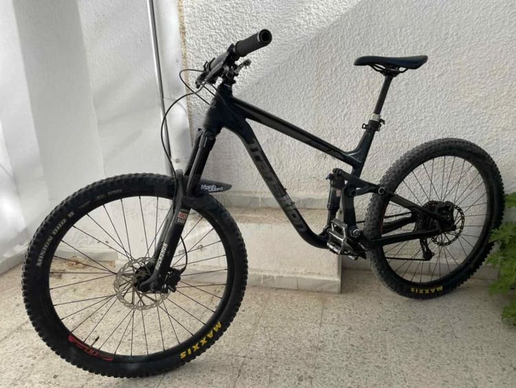 Enduro TRANSITION PATROL ALLOY 2018/2019 ,taille L , roue27.5 ,11V .