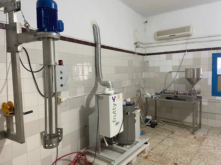 Equipement de fabrication de jus