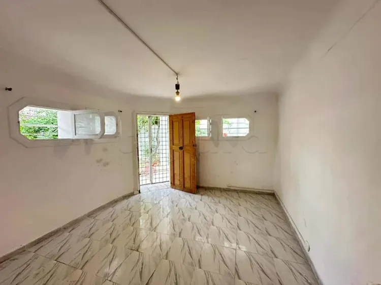 À louer h2 habitation ou bureau Cité Mahrajene