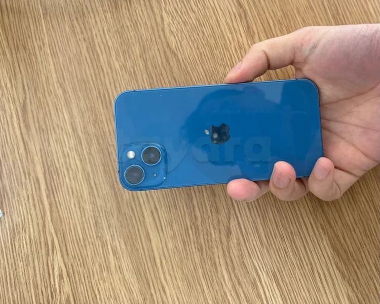 iPhone 13 – 128 Go