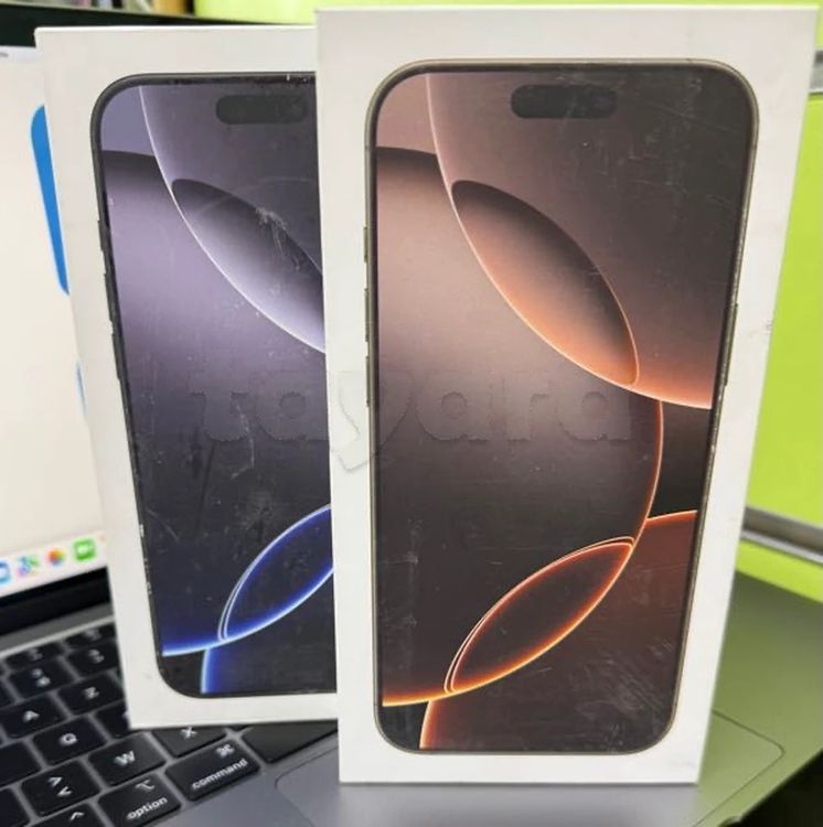 iPhone 16 Pro Max 256GB Cachetee Jamais Servis