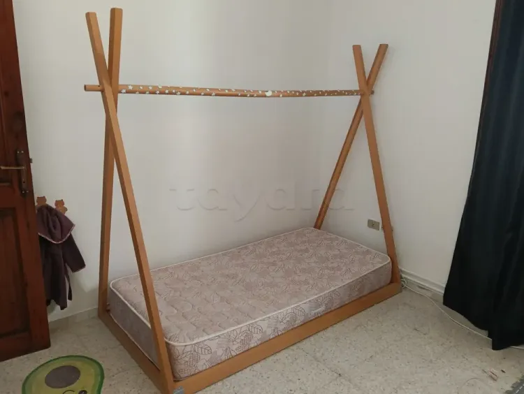 Lit simple pour enfant 197x103