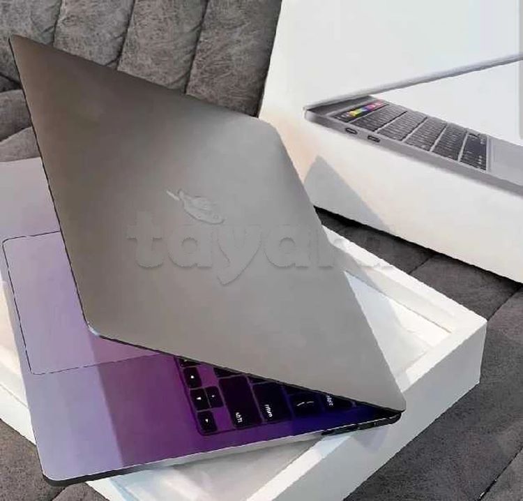 Macbook pro i5 2020 16/1To comme cacheté