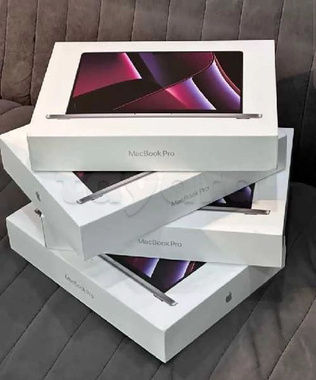 Macbook pro m2 max 32/1T cacheté