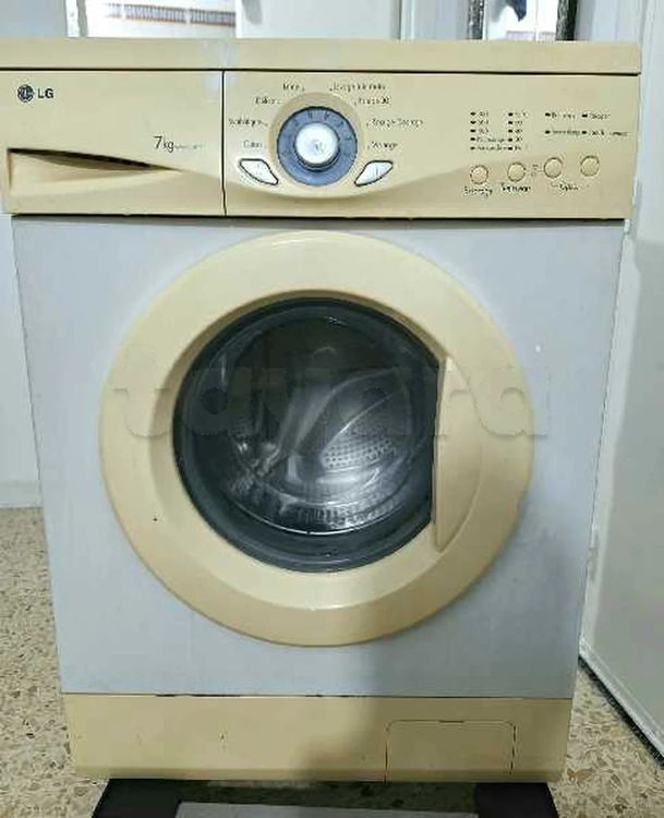 Machine à laver LG 7 kg en Très bon état