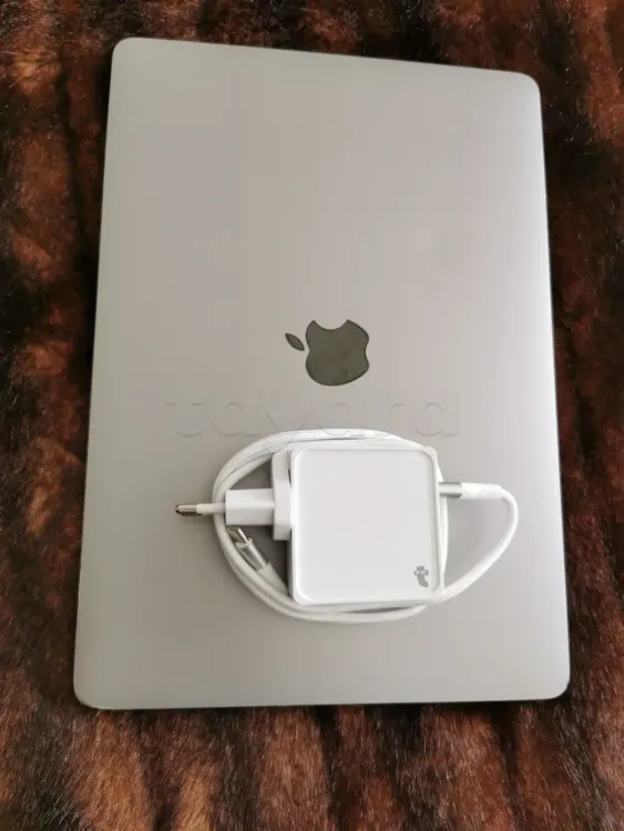 Macbook Pro  M1 / Touch Bar / 2020