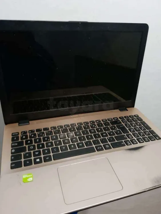 💻 Asus VivoBook i5 – 8GB RAM – 932GB – NVIDIA