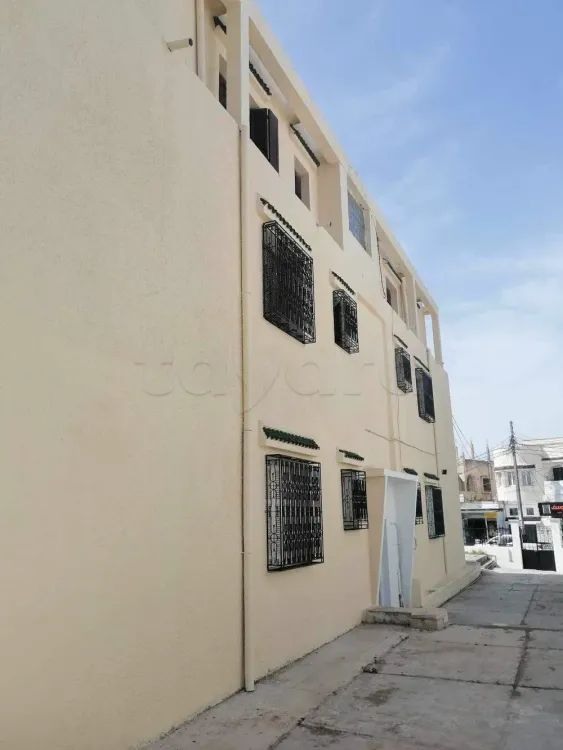 6 appartements à Rades