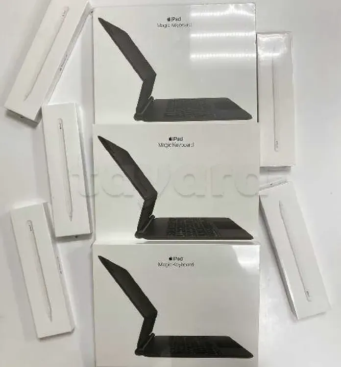 magic keyboard 11 12.9 13 Apple pencil cacheté/occasion