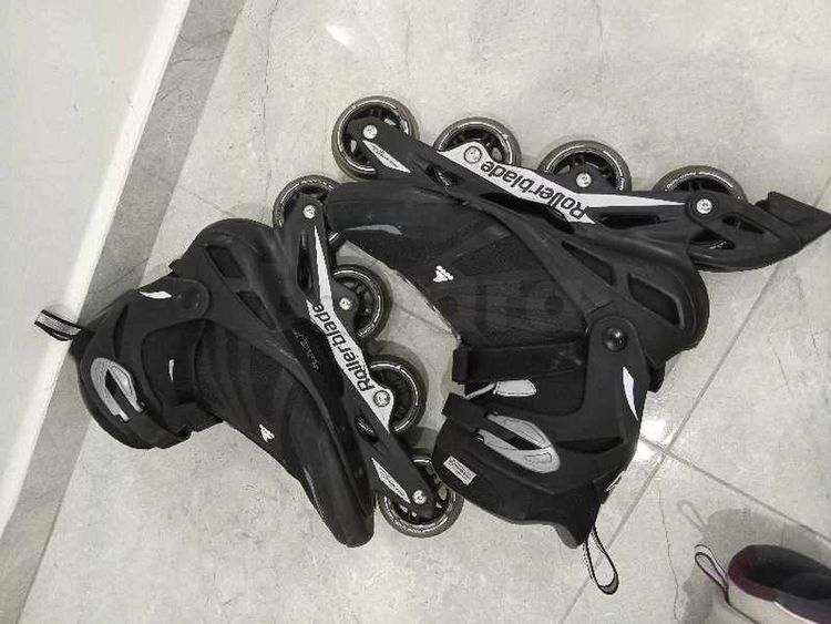 rouler importe comme neuf rou gomme taille disponible de 28 jusqu'à 47