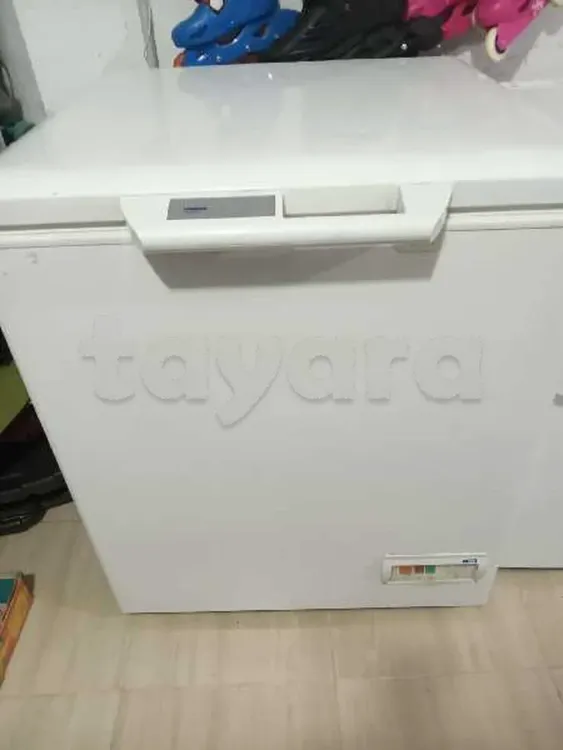 congélateur LIEBHERR 210 Litres importé état comme neuf