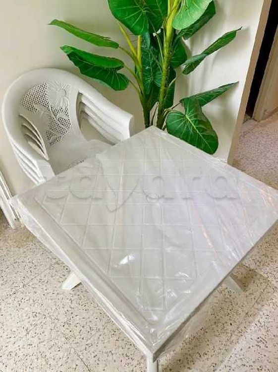 Table et 4 chaises cacheté
53 775 624
Possibilité de la livraison
100 dt